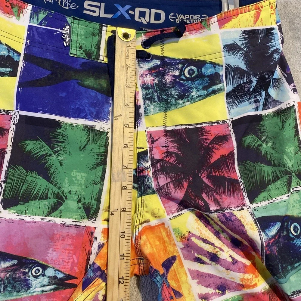 Salt Life Swim Boardshorts Men Sz 32 Fish Graphic SLX-QD Colorful NWT Surf Beach